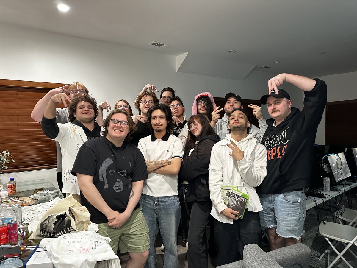 CHUD LAN DAY 1 WAS A HUGE SUCCESS. DAY 2 WILL BE STREAMED TONIGHT AFTER THE SUPERBOWL ENDS. HOPE TO SEE YALL IN CHAT🔥