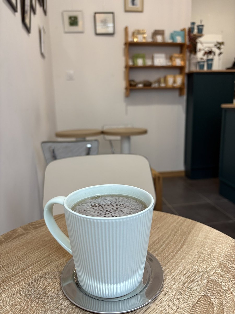 Les Tasters tweet media