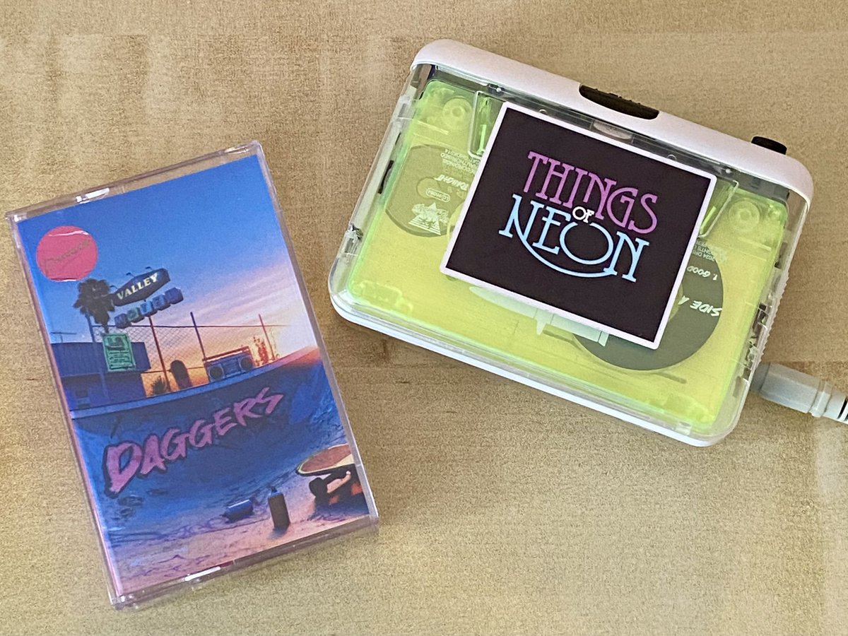 Things of Neon tweet media