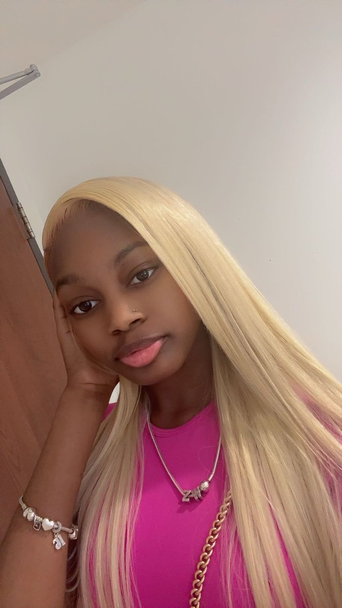 rireezyyyy's tweet photo. barbieeee 🎀🎀 https://t.co/lsPWA2BTWq