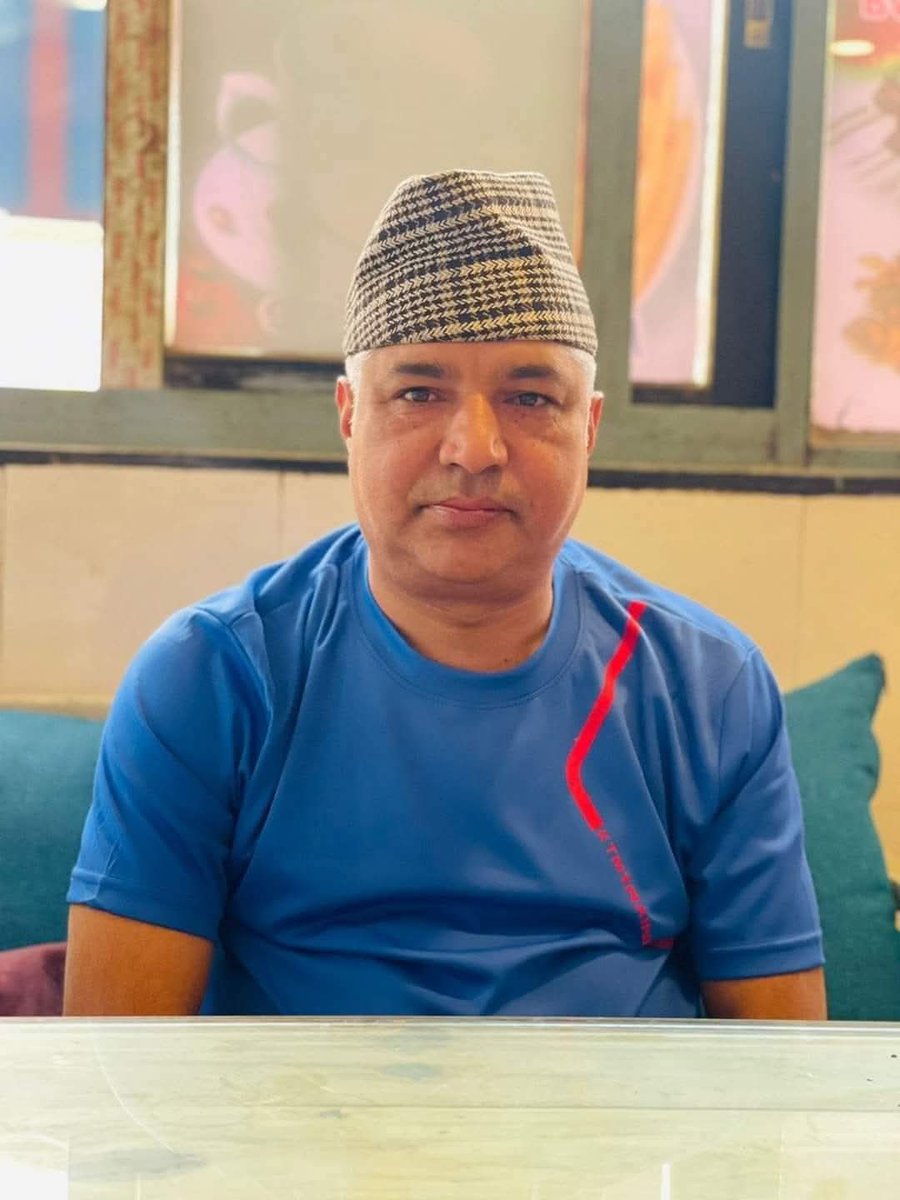 डिल्ली राम खनाल लेख्नुहुन्छ ; कहिलेको पो चुनाव हो ? मतपेटिका बोकेको सेनाको गाडी काठमाडौँको त्रिपुरेश्वरमा उत्तानो खाएको थियो। पछि मतपत्र का बाक्सा कता कता के के भए? कुमार लगायत केही टोलीहरू अनामनगरमा आज भेट भएर हिमालयन जावामा कफी खान निस्किए। निर्धक्क भएर भन्थे। सेना,प्रहरी,