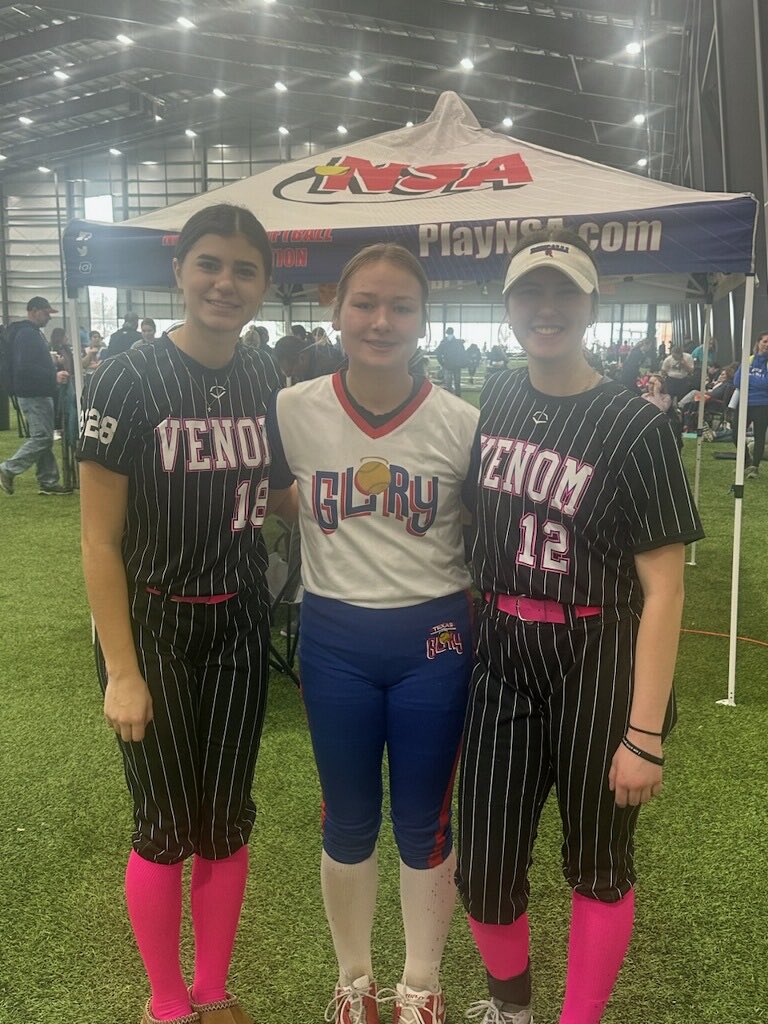 SophiaCounts28's tweet photo. This weekend I had 2 doubles, 1 single, and 1 ROE. I also caught a girl stealing 2nd and a girl stealing home! I also saw my girl @Alyssa1999372 ! https://t.co/lu2w5fHQga