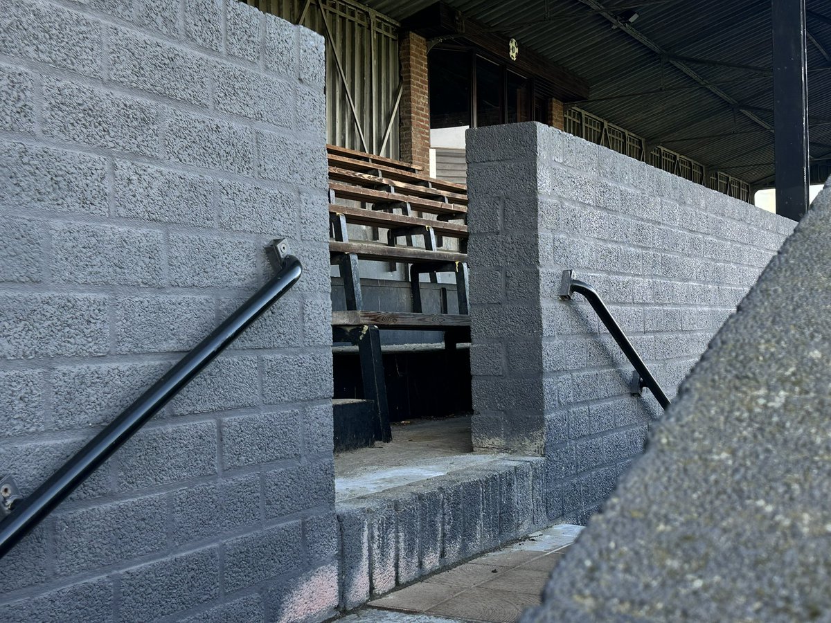 Dick Teunen tweet media