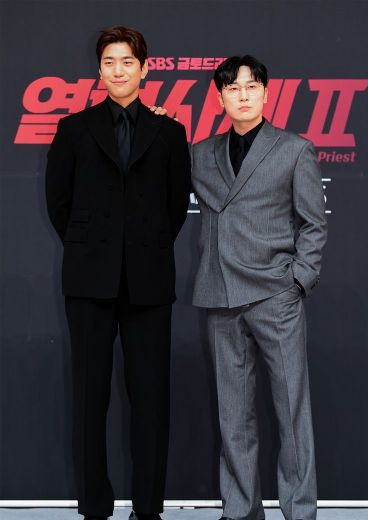 NamDooHeon's tweet photo. We are the powerful couple @KimHong_Sik https://t.co/yX9odoVkZ0