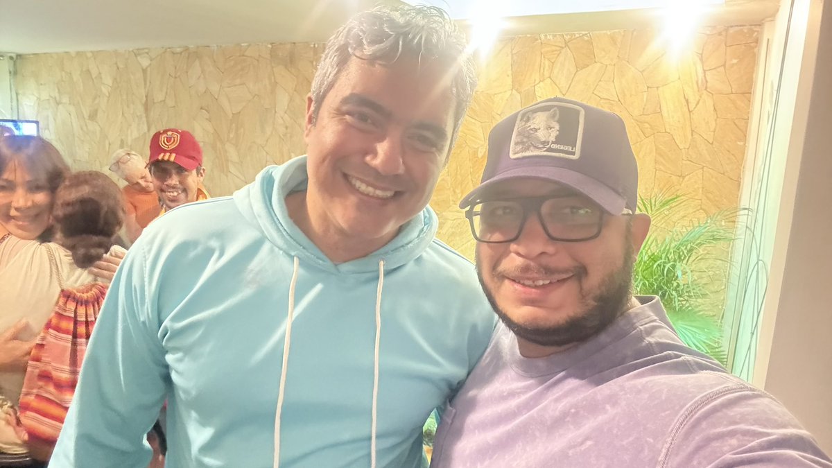 Celebrando la libertad de mi hermano <a href="/LuisSomaza/">Luis Somaza</a> jamás tuvo que haber estado preso.