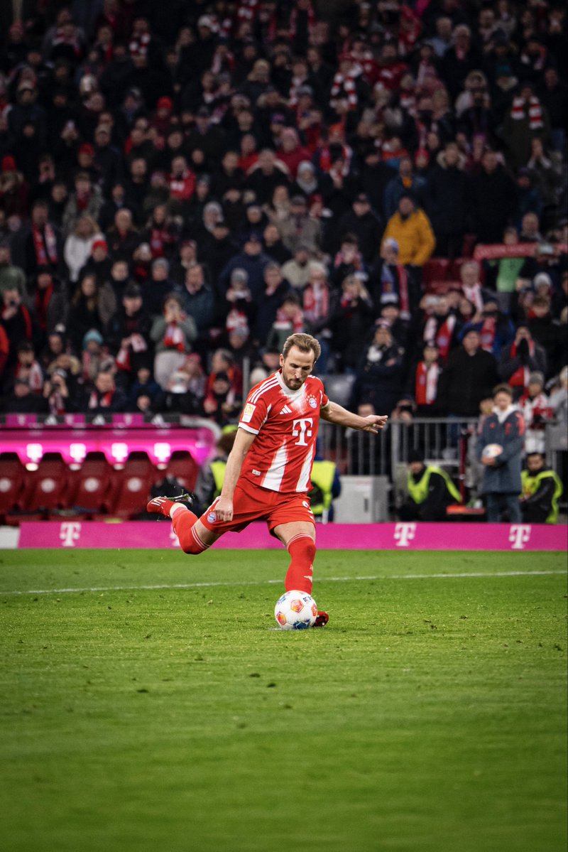 Harry Kane tweet media