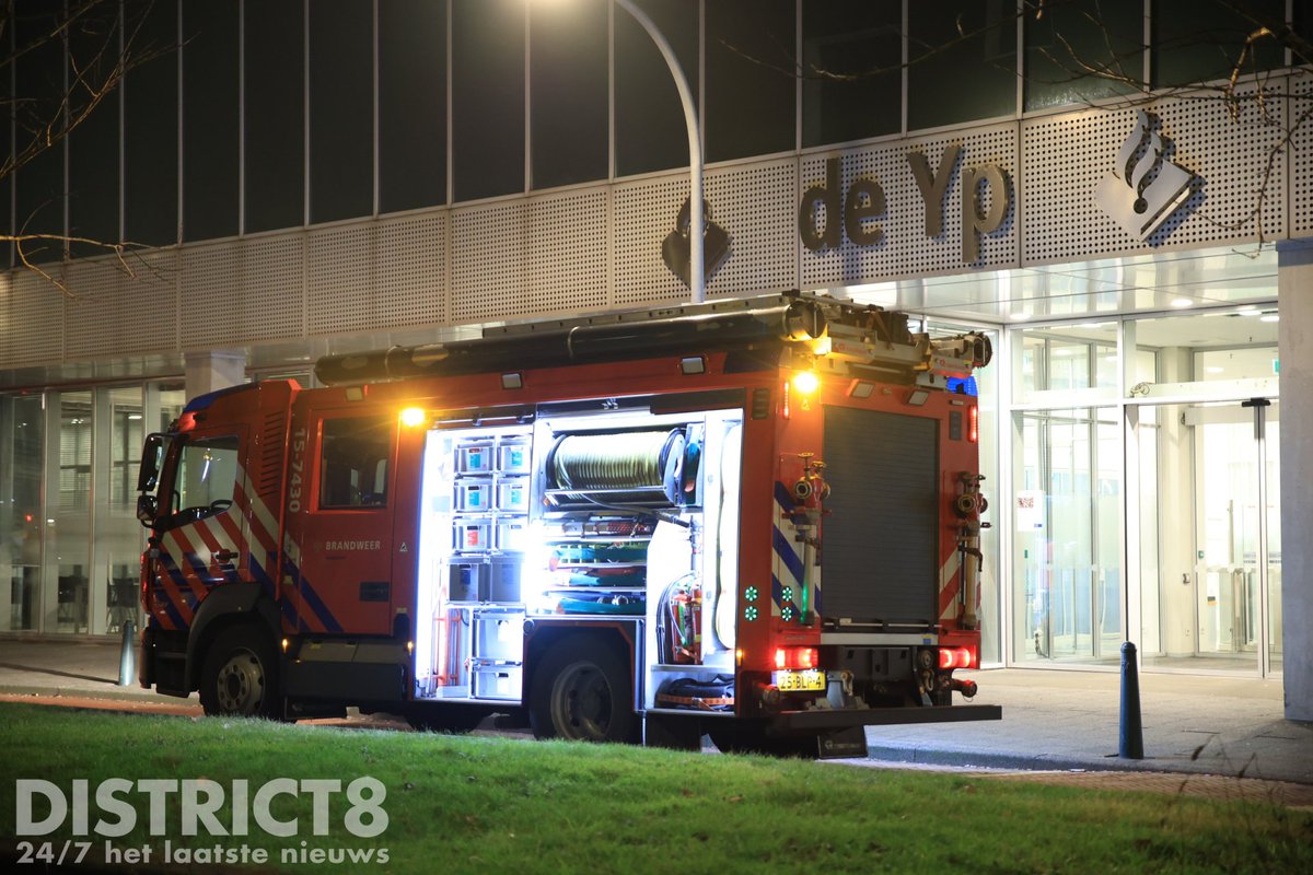 Brandweer gealarmeerd voor probleem in technische ruimte meldkamer
