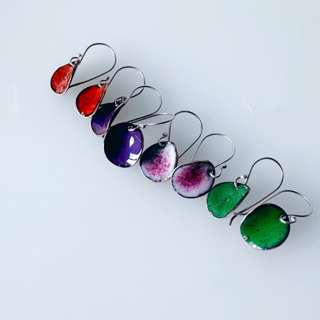 MaisyPlum2's tweet image. Here at MaisyPlum HQ we love colour! 
maisyplum.co.uk/products/curve… 

#shopindie #giftideas #earrings