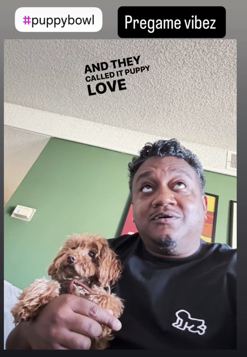 kdizzle456's tweet photo. #PuppyBowl going crazy I need them to stop barking n being a bad influence on my coco 😂😂😜 https://t.co/CwpZh0T3EO