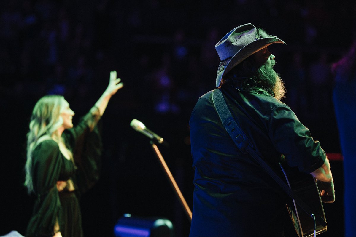 Chris Stapleton tweet media