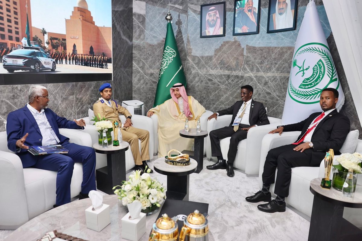 Abdullahi Sheikh Ismail (Fartaag) tweet media