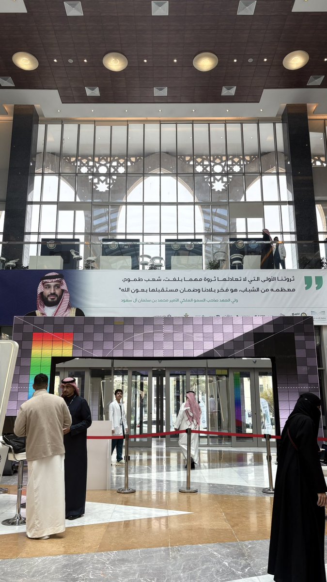 Day 3 🪄
Presenting &amp; Judging… survived 
Still alive Still besties 🫶🏻
So proud of this team 🤍 
<a href="/CE_Amirah/">Eng.Amirah</a> <a href="/OfficialReema_/">ر</a> <a href="/Itlinaalz/">Lina</a> 
#KSAU_Hackathon_2026
#هاكاثون_الابتكار_الصحي_السادس
#نبتكر_لصحة_وطن