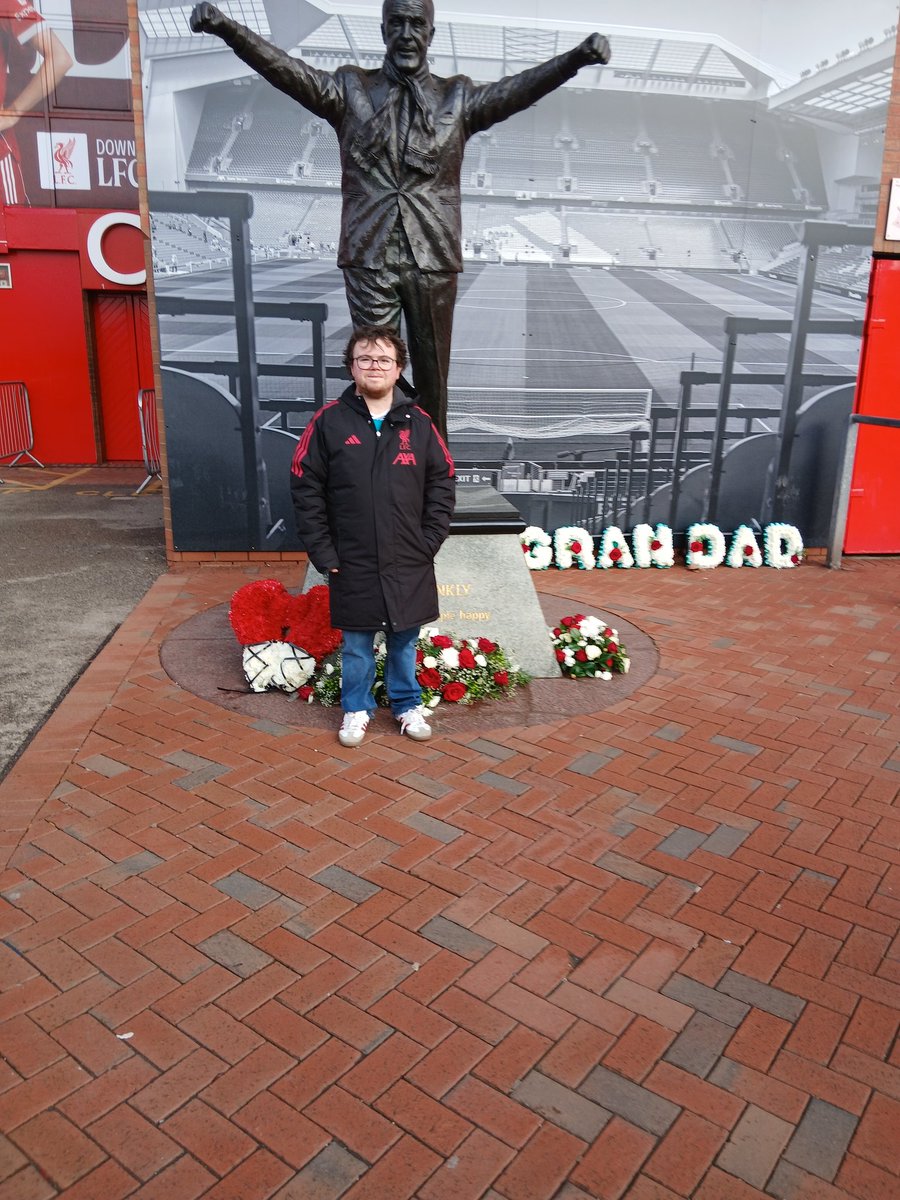 Anthony Day tweet media