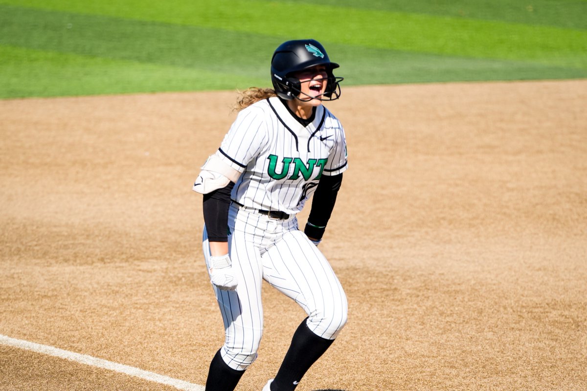 UNT Softball tweet media