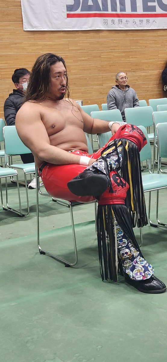 junayeahoh's tweet image. 2026.02.07
大阪タケダハムはびきのコロセアム

久しぶりの陽太さま♥️
近く座り、ジェイクと観戦してた😊
気付いたら、この場所だけで60枚
写真を撮ってた😅
陽太様のファンサはヤバイ🤣

#辻陽太  #新日本プロレス