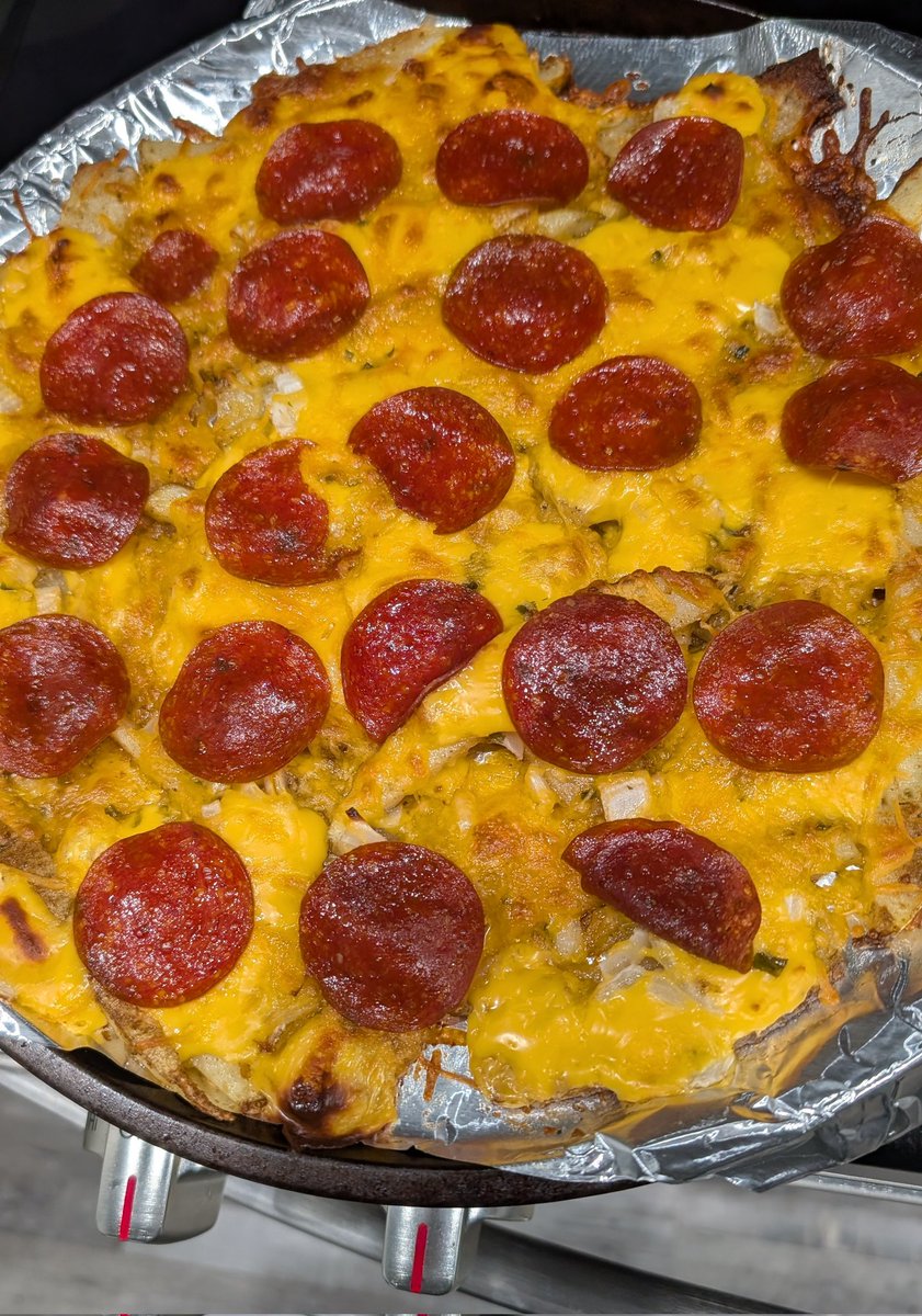 Pizza fries y'all 😋