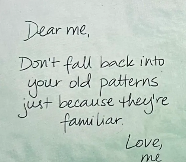 KurtBarnet74368's tweet photo. A reminder to yourself to break old cycles, release familiar habits that no longer serve you, and choose growth over comfort. Healing begins when you stop returning to what feels safe but keeps you stuck.  #breakingpatterns #selfhealing #innerwork #emotionalgrowth #lettinggo https://t.co/Q9vBTe2Aye