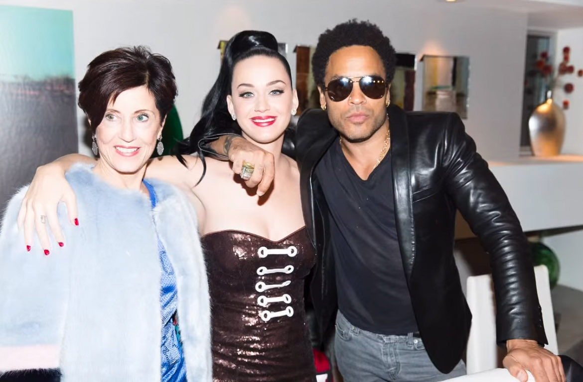 Katy Perry Tours tweet media