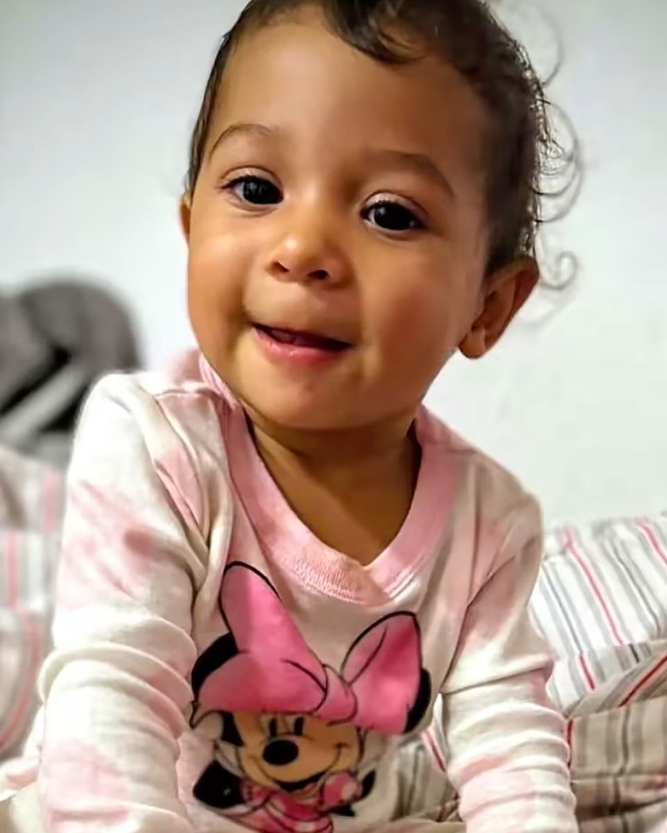 🚨BREAKING: An 18-month-old baby nearly died inside the Dilley ICE detention center, and then they denied her medication.

This is Amalia. 

And according to a federal lawsuit, Amalia became so critically ill in detention that she had to be rushed to the hospital with