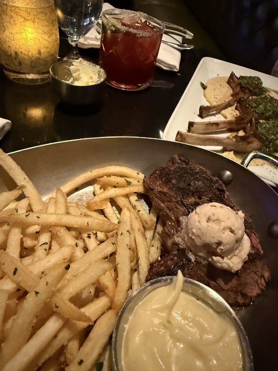 parrirain's tweet image. Birthday dump