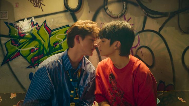boyslovehub's tweet photo. 1 year of #GELBOYS. https://t.co/YulUbYmXLK