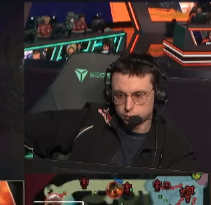 KC LEC Curlux tweet media