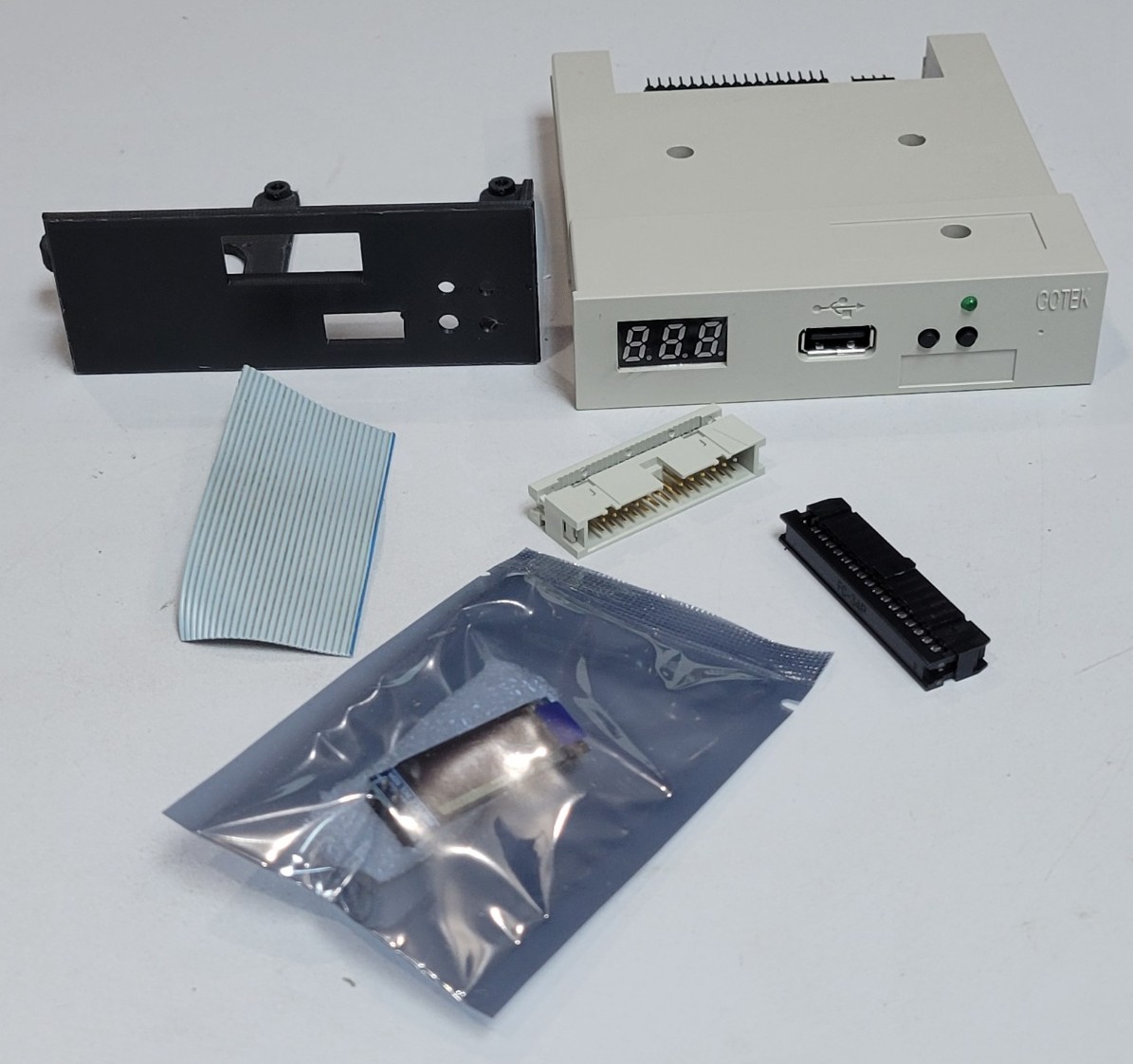 Andrew's Tech Break tweet media