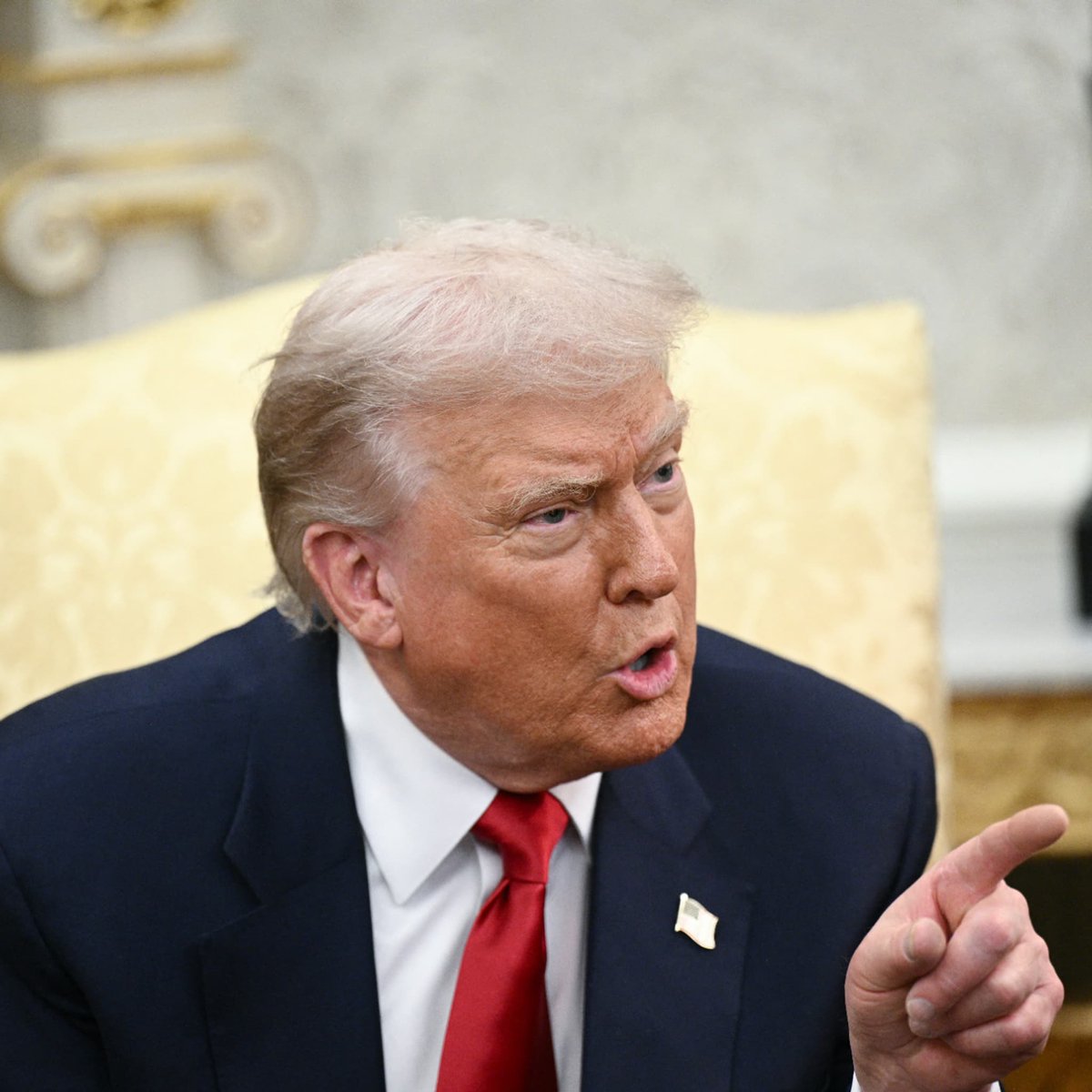 Donald Trump a signé la loi qui a rendu obligatoire la publication des dossiers Epstein, plus de 3,5 millions de pages, incluant 2 000 vidéos et 180 000 images : la plus grande déclassification à ce jour et ce n’est pas fini !

Merci Donald ! 😎