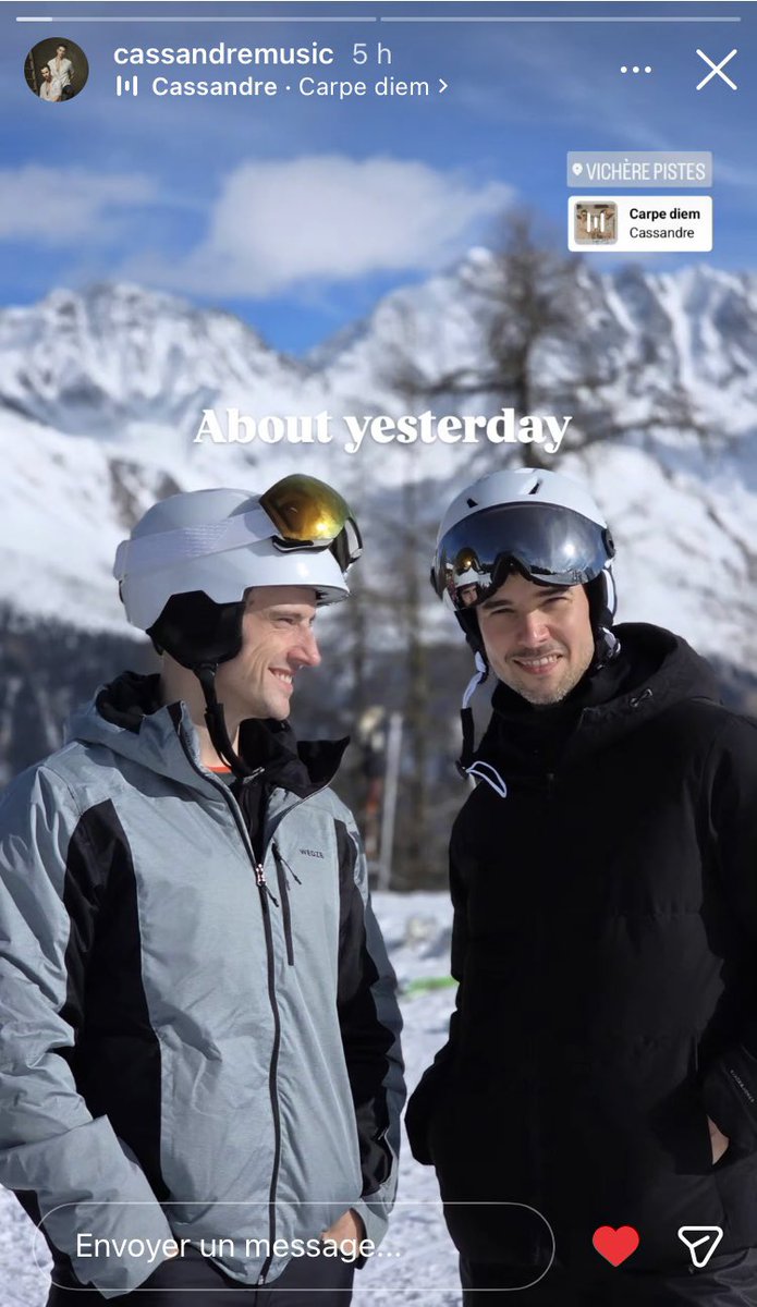 Joyeux anniversaire à Flo de <a href="/cassandremusic/">CASSANDRE</a> 🎂🎉🌟
6.2.2026 🩵❄️