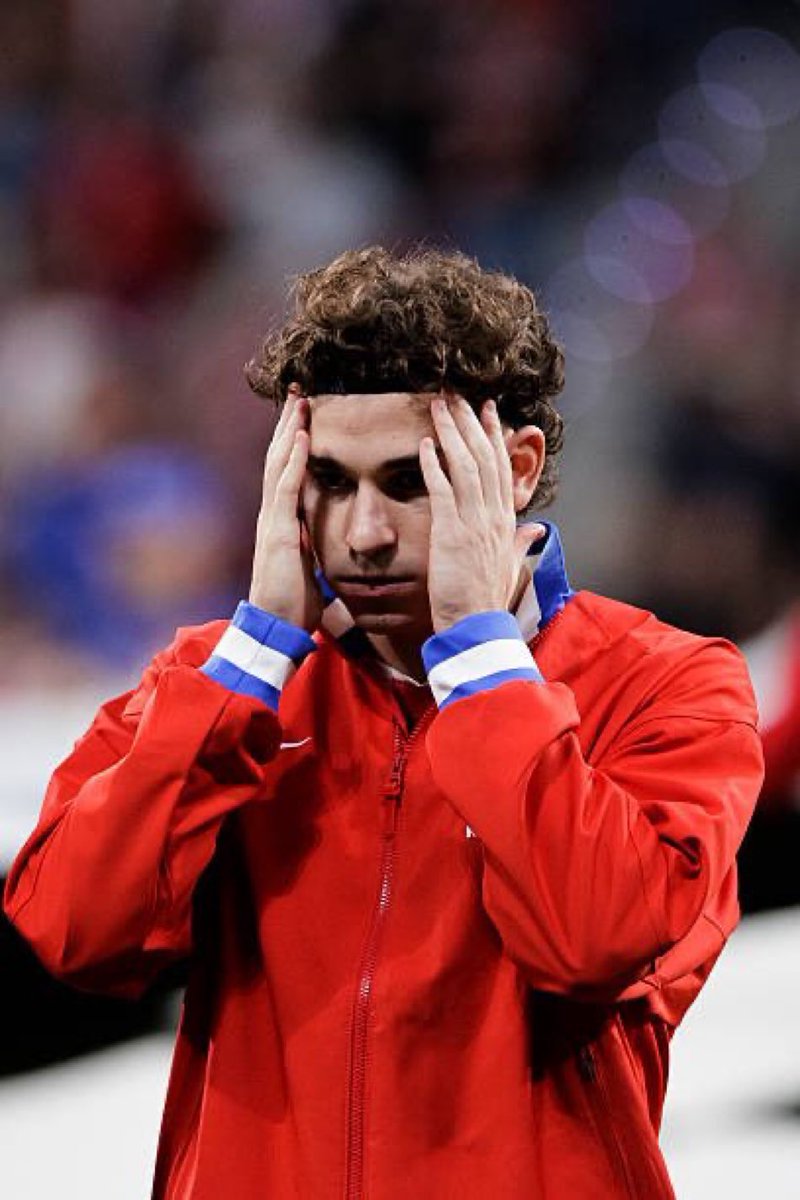 Lo peor de todo es que el verano pasado te daban 150 y este verano te le vas a tener que comer…

Me imagino que será culpa del Cholo que no esté nunca ni en la zona de remate, ni en la zona de rechace, ni en la zona de creación. 

Estafa.