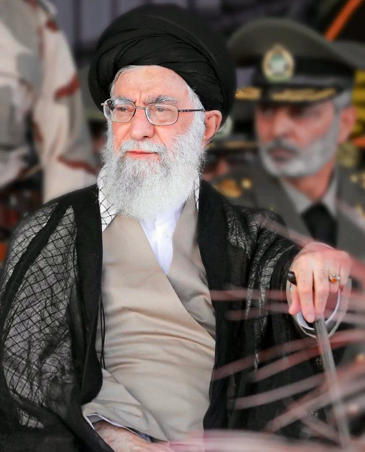 كَجده علي لَا يحبه إِلَّا مؤمن ولا يبغضه إِلَّا منافق..🤍

#مع_إيران_حتى_النصر