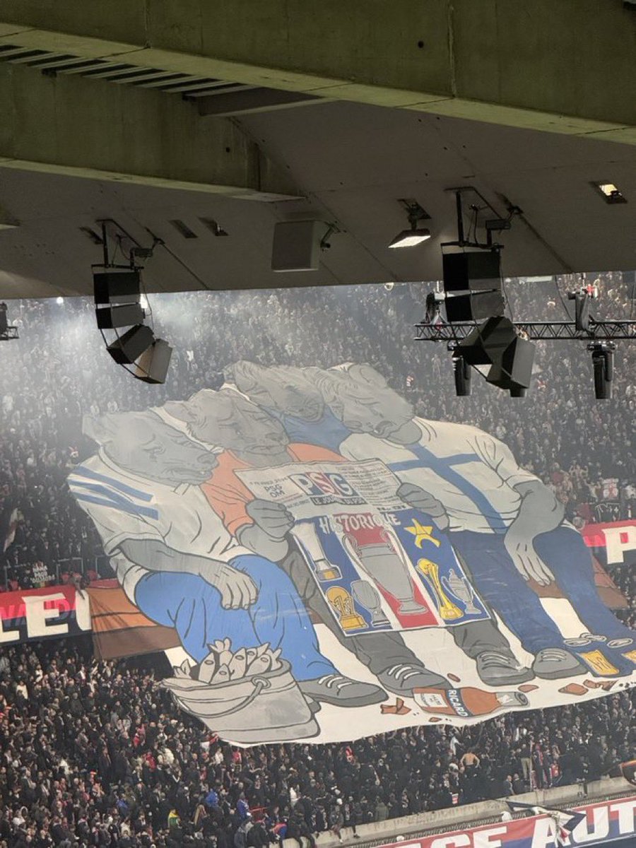 « HISTORIQUE » 🐷🗞️

Le CUP envoie des piques à tout va sur les Marseillais 😭❤️💙

📸 <a href="/ArthurPerrot/">Arthur Perrot</a>