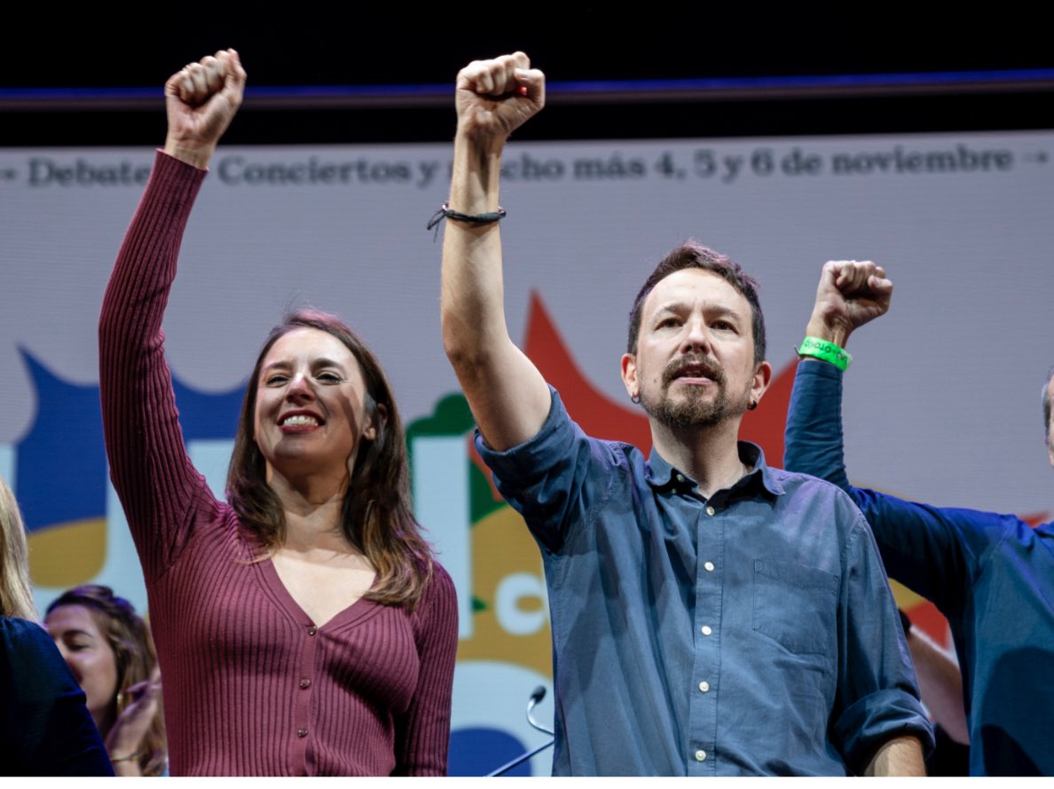 Estas dos ratas comunistas se han
pasado toda la campaña insultándome y atacando a los profesionales de <a href="/edatvoficial/">EDATV</a> teniendo todos los medios a su disposición. No les sirvió de nada. Hoy su partido ha desaparecido de Aragón y el bloque de derechas que apoyamos ha crecido