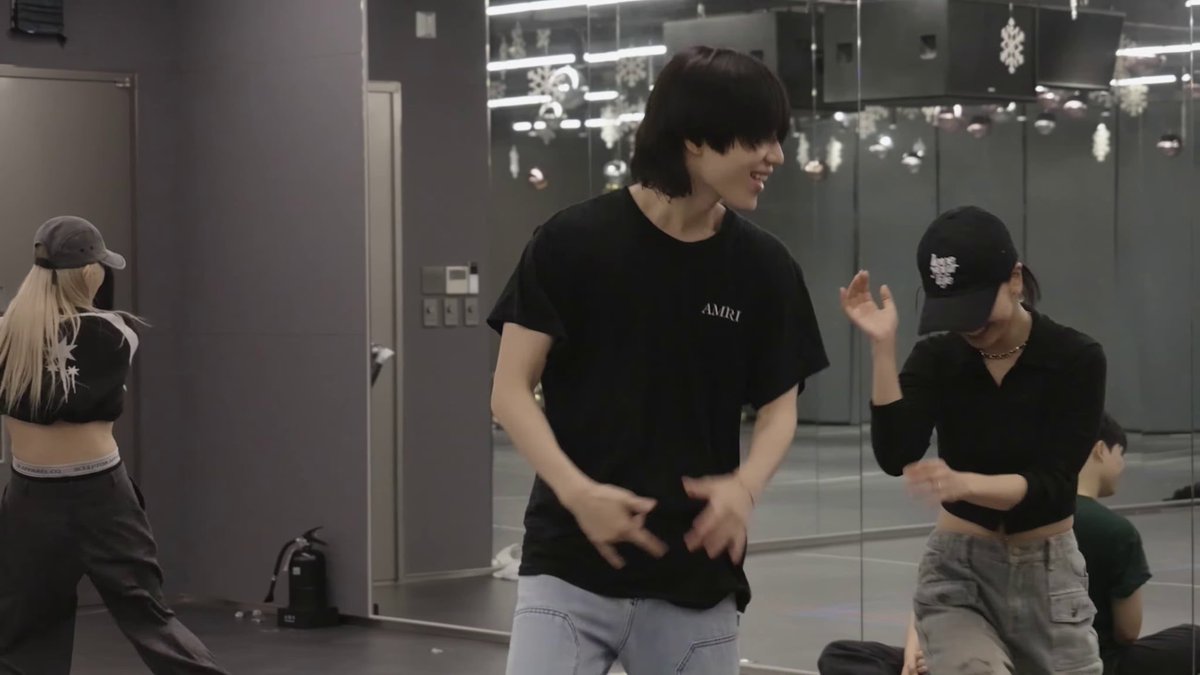 JenSingleton19's tweet image. Taemin 8th February 2024 SOLO CONCERT METAMORPH Behind 1 Dance Practice 태민 #alwayswithtaemin #TAEMIN #FirstItsMe