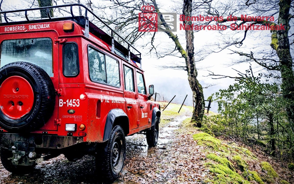 Intervenimos la tarde del #domingo en el trayecto entre #Urkiaga y #Burguete por la #GR12, cerca del Monte #Mendiaundi, para rescatar a una  montañera con un esguince  de tobillo 

Traslado al centro de <a href="/salud_na/">Salud - Osasuna</a> de #Burguete

#ParqueBurguete