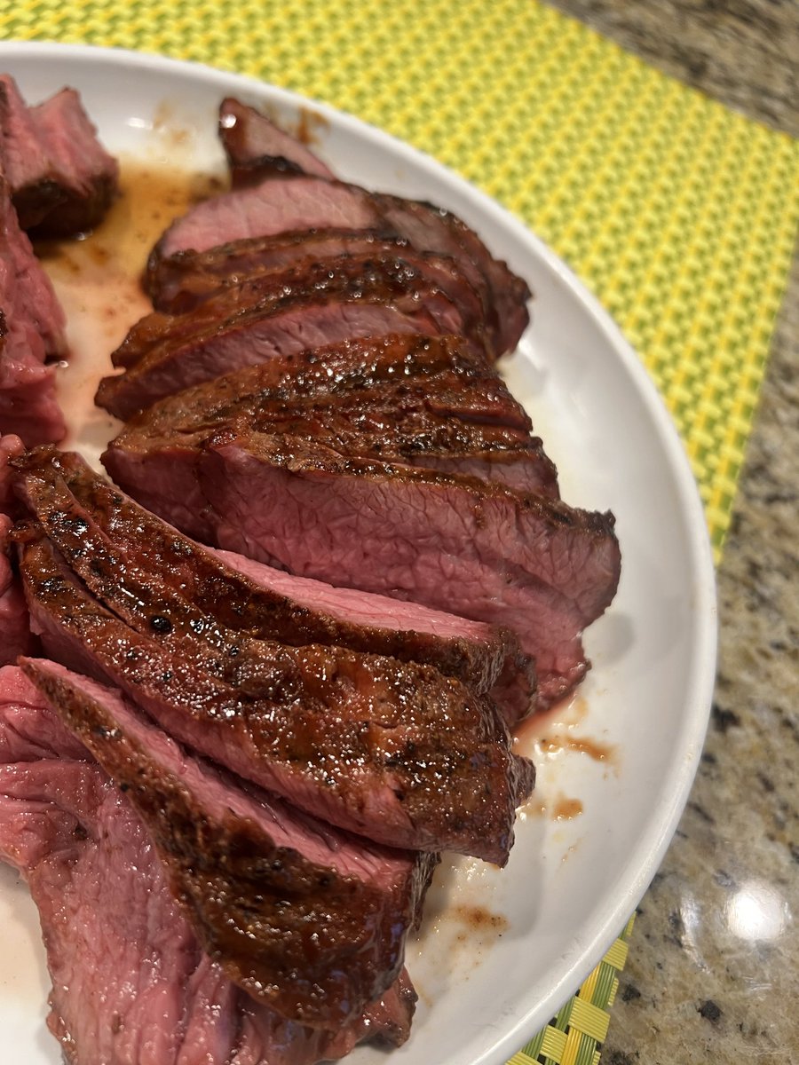 RobertScalise1's tweet photo. 2 week wet aged tri tip with @DadsSeasonings SPG! Baby Backs with Tres Padres Island Umani….phenomenal recipe gents! @ScottRo83866595 @goodbreffis Also some crispy and fluffy potatoes! Happy #SuperBowlLX !!! https://t.co/abTx4nuo8R