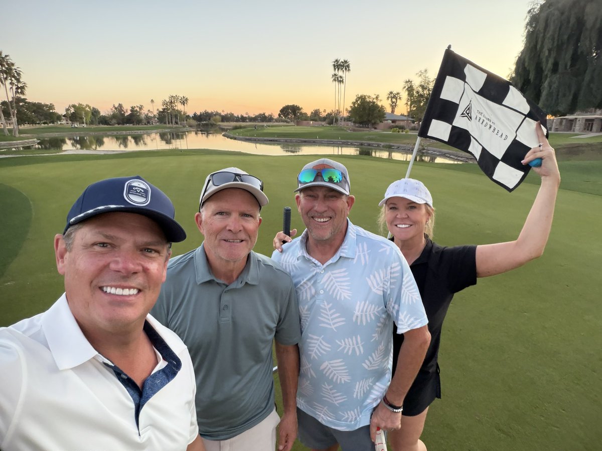basevolleydad's tweet photo. Another epic day at Arrowhead Country Club with temperatures in the low 80s #friendsandfamily https://t.co/QUIUNkMBxA