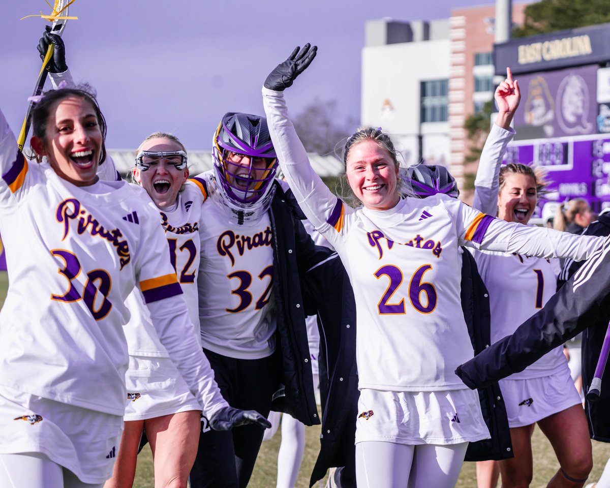 eculax's tweet photo. That first win of the season feeling 🥳

#GoPirates https://t.co/hytcOiMUiN