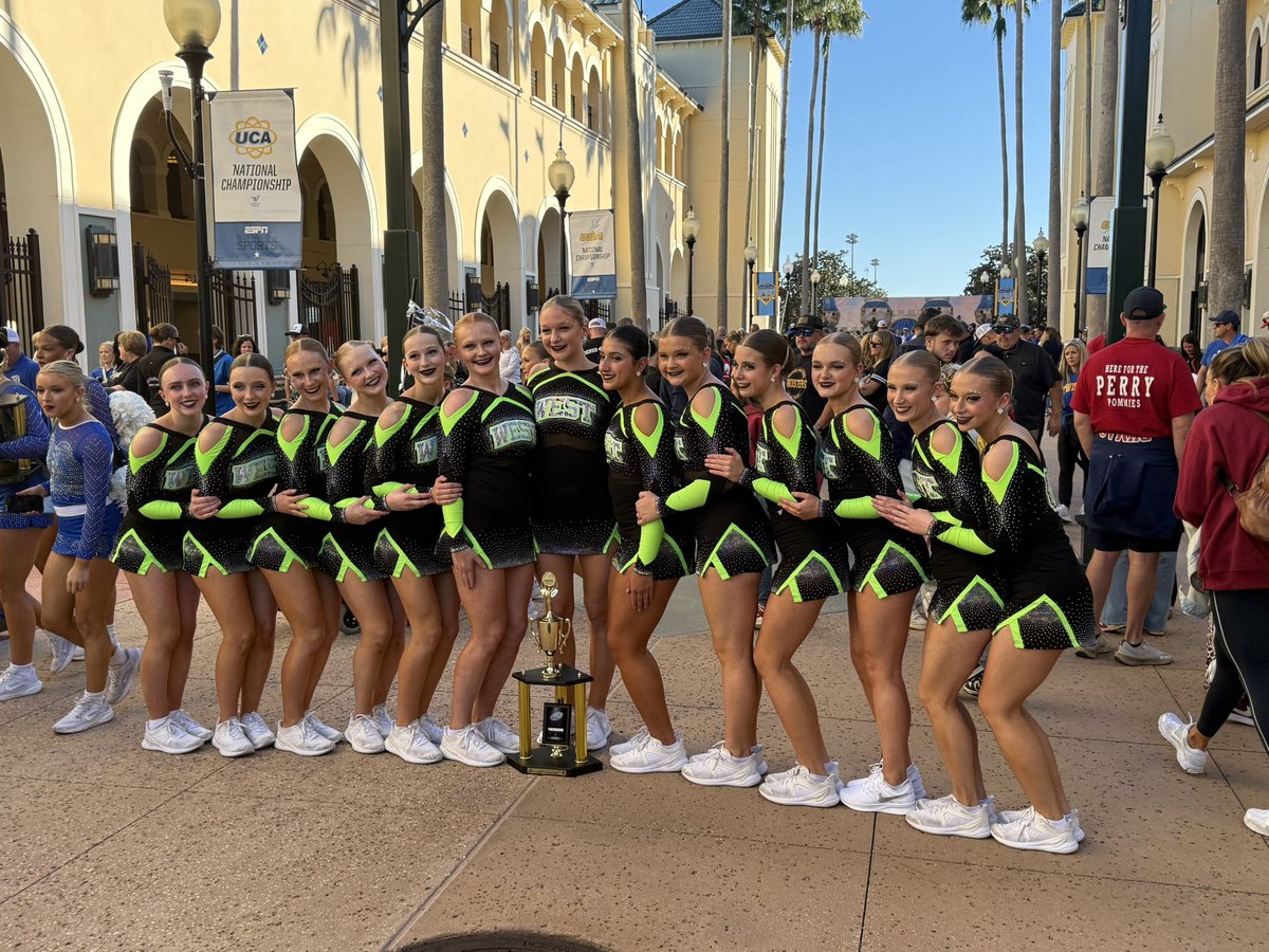 Lowell Anderson tweet media