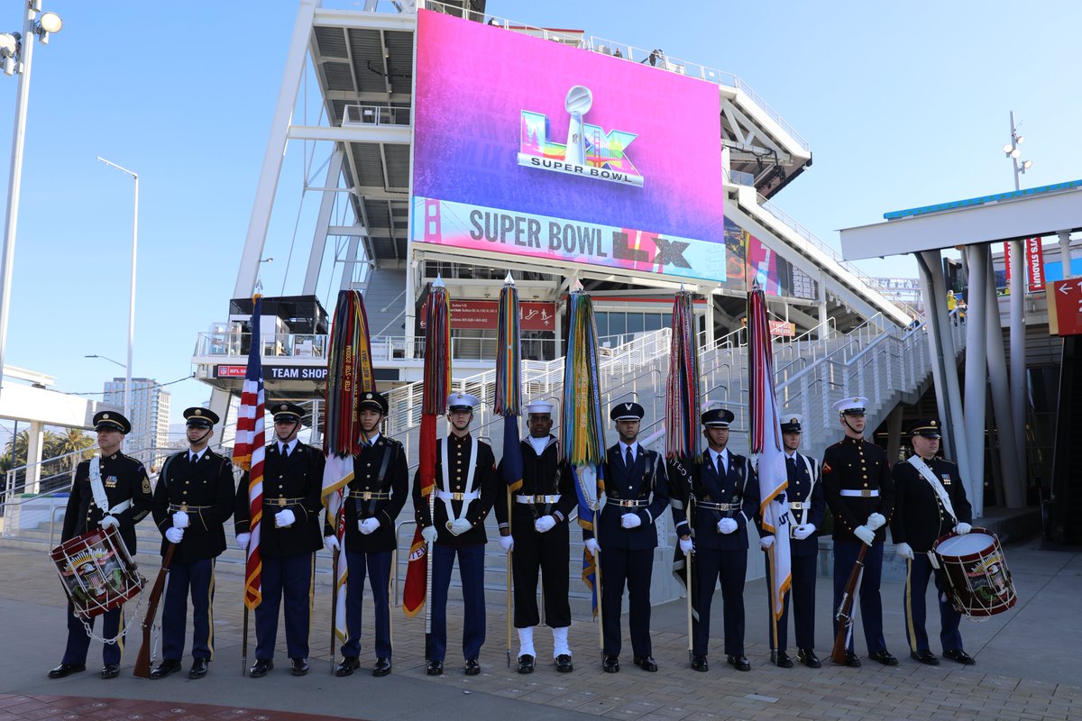 It's almost game time! 🏈 Our Joint Armed Forces Color Guard and drummers are prepped and ready to honor our nation and represent the world's most powerful military as they present the colors for Super Bowl LX at Levi's Stadium in Santa Clara, California. #SBLX #SuperBowlLX https://t.co/Dyp0m6QC4e