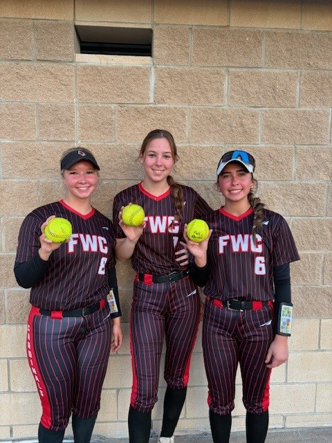 Homeruns from <a href="/GraceJ2026/">Grace Johnson</a> , Leyton Lehner and <a href="/bright_gab6/">Gabby Bright</a>  in our 7-3 victory against DasCHE!!!!!