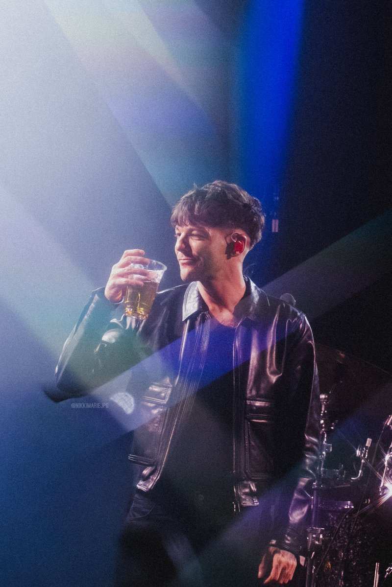 What a great picture of Louis!