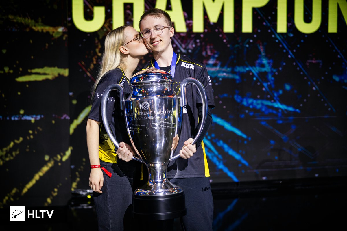 HLTV.org tweet media