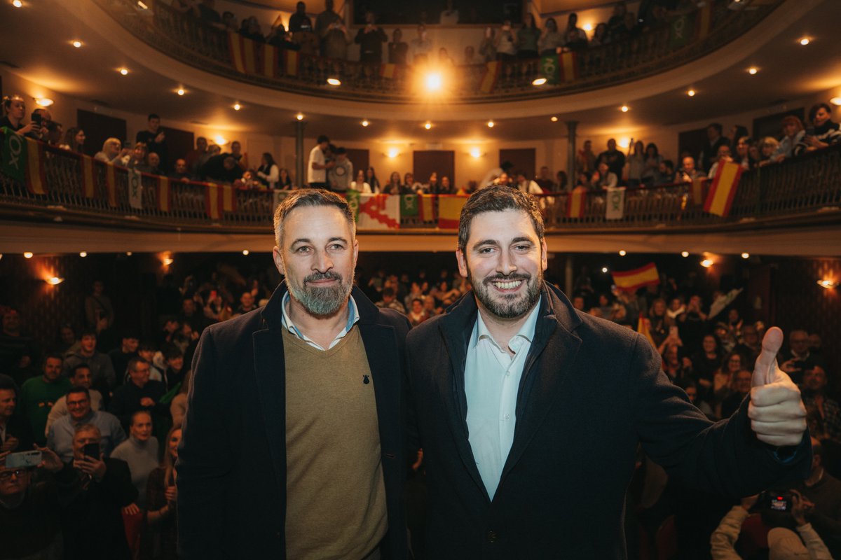 ¡Enhorabuena a <a href="/_a_nolasco/">Alejandro Nolasco</a> y a todo el equipo de VOX en Aragón por unos resultados históricos!

Cuando se habla claro, se defienden nuestros principios y se pone a España por delante de todo, los ciudadanos responden.

El sentido común marca el camino. 💪🇪🇸