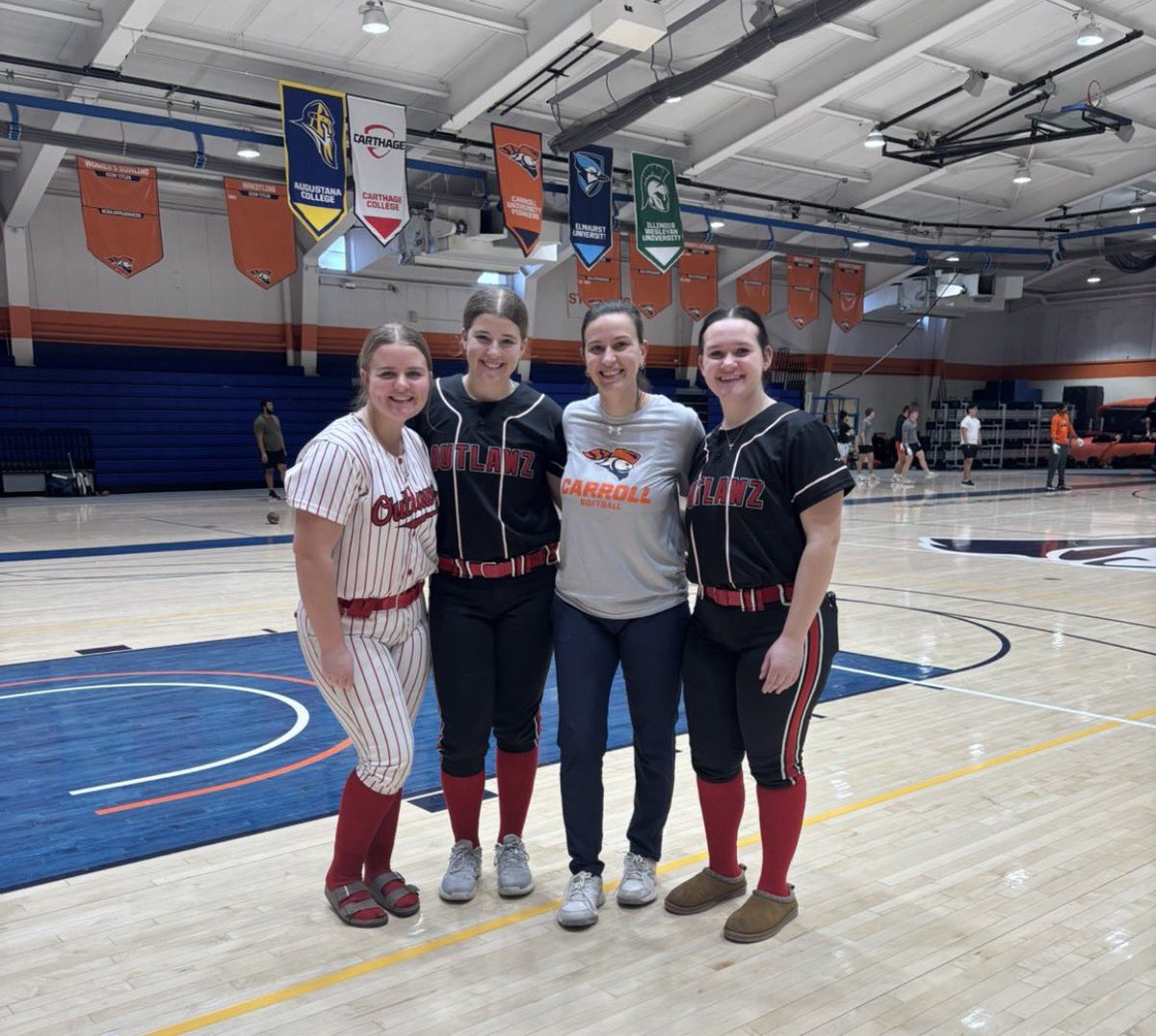 Anna Comer tweet media