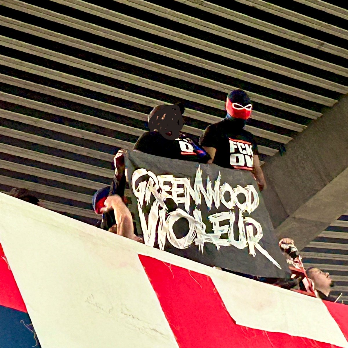 UltrasMadeinFR's tweet image. ⚽ Paris SG - OM
📢 Collectif Ultras Paris !
📆 Dimanche 8 février

#PSGOM