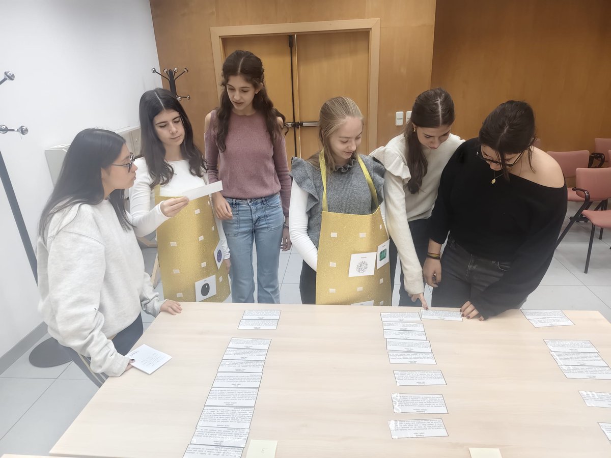 Colegio Decroly tweet media