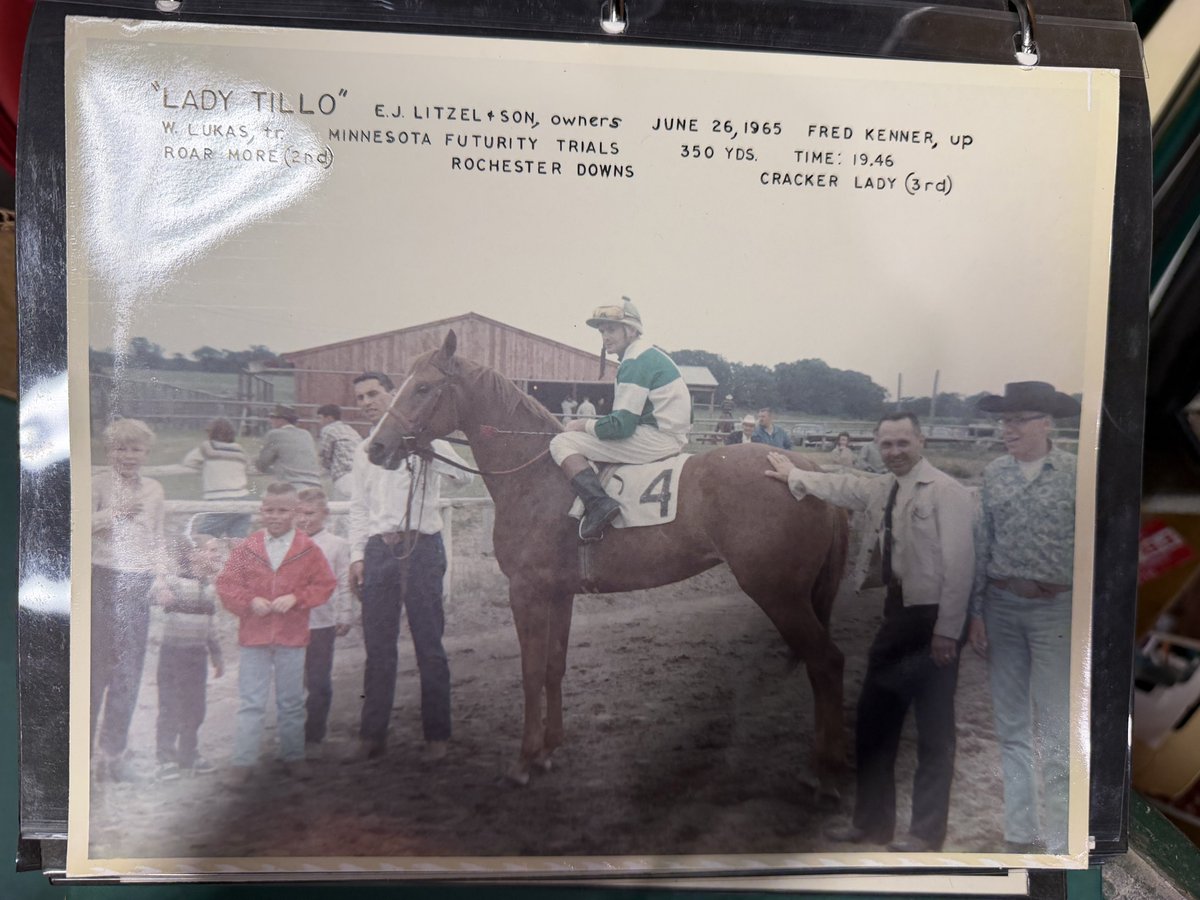 FastFractions's tweet image. D Wayne Lukas in the Winners Circle for the Minnesota Futurity at Rochester Downs in 1965. Jeff Lukas in red!