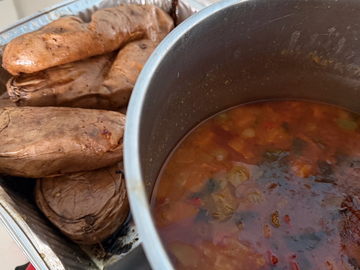 14850 Dining tweet media