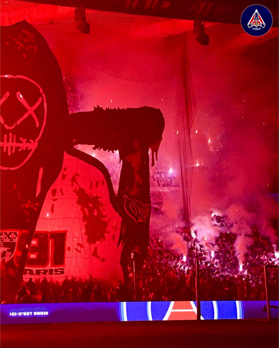 𝕊𝕋𝔸ℕ𝔻 𝕐𝕆𝕌ℝ 𝔾ℝ𝕆𝕌ℕ𝔻 👊 tweet media